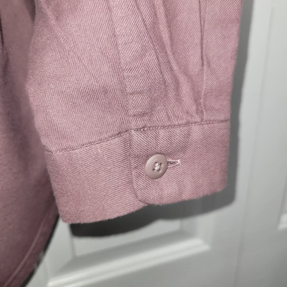 LULULEMON Full Day Ahead Button Down Shirt Women's Mauve Dusty Rose Long Sleeve